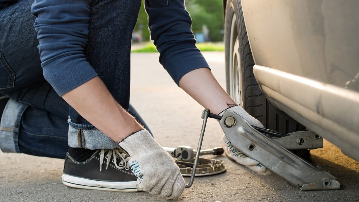 Changing Flat Tyre